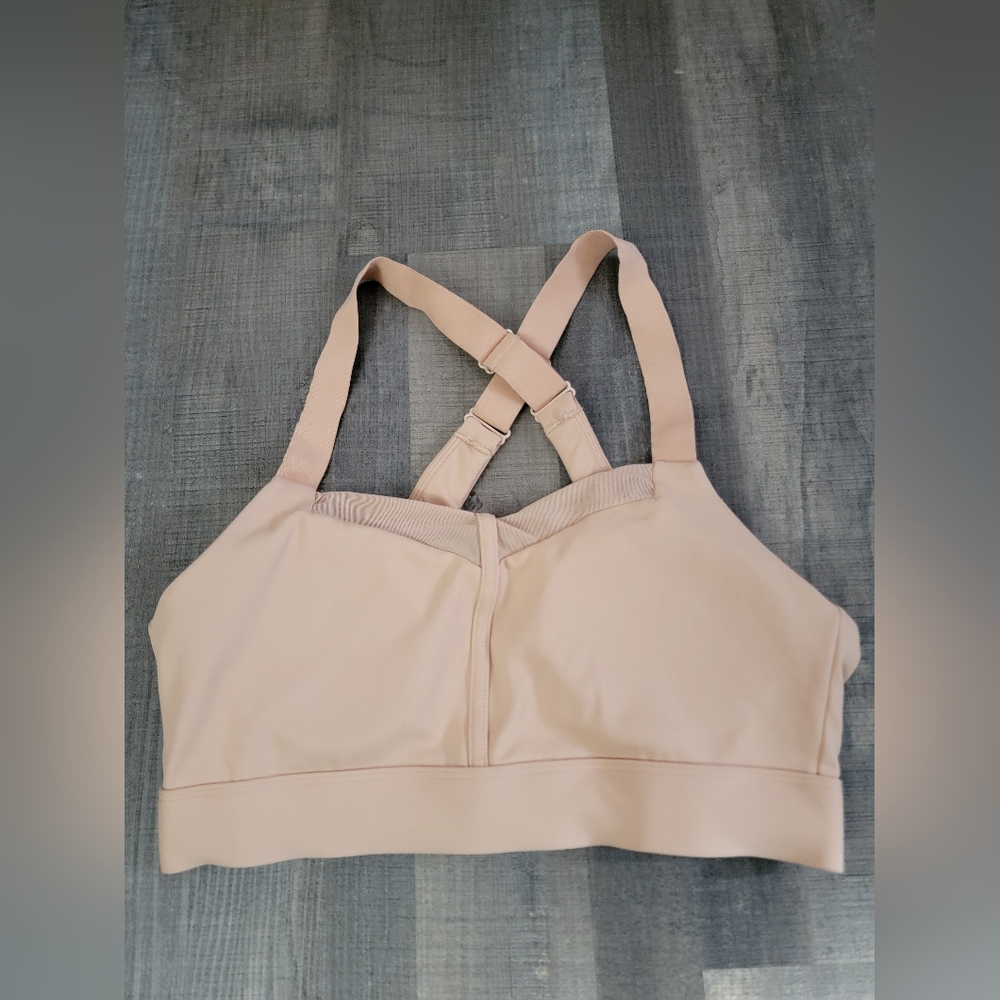 Buff Bunny Adjustable Bra size small